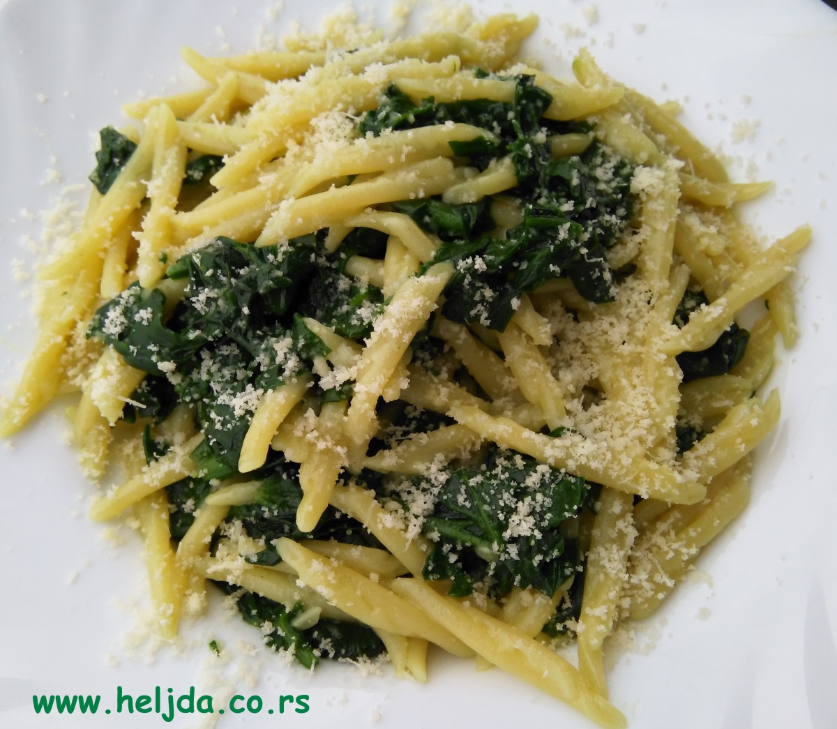 recepti, kuhinja, barila testenina, spanać, heljda