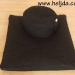 jastuk i prostirka za meditaciju