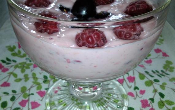 Zdrava slatka voćna poslastica